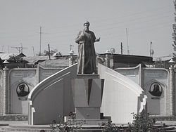 250px-Statue_of_Rudaki